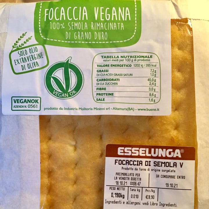 photo of  Esselunga Focaccia vegana shared by @fbradaschia on  20 Oct 2021 - review