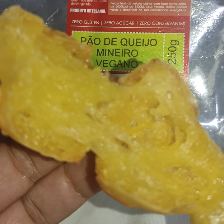 photo of Delícias de Minas-se Pão de Queijo Mineiro Vegano shared by @andreamenasc on  14 Aug 2022 - review