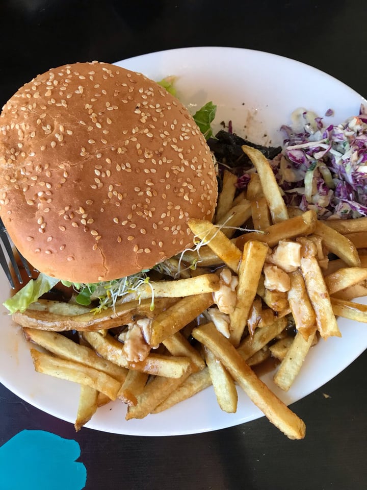 photo of Fish on Fifth The Beyond beef burger with, vegan cheese, bacon bun and mayo.  This restaurant has over 25 vegan options on their menu!  Two thumbs up! shared by @plantori on  17 Nov 2018 - review