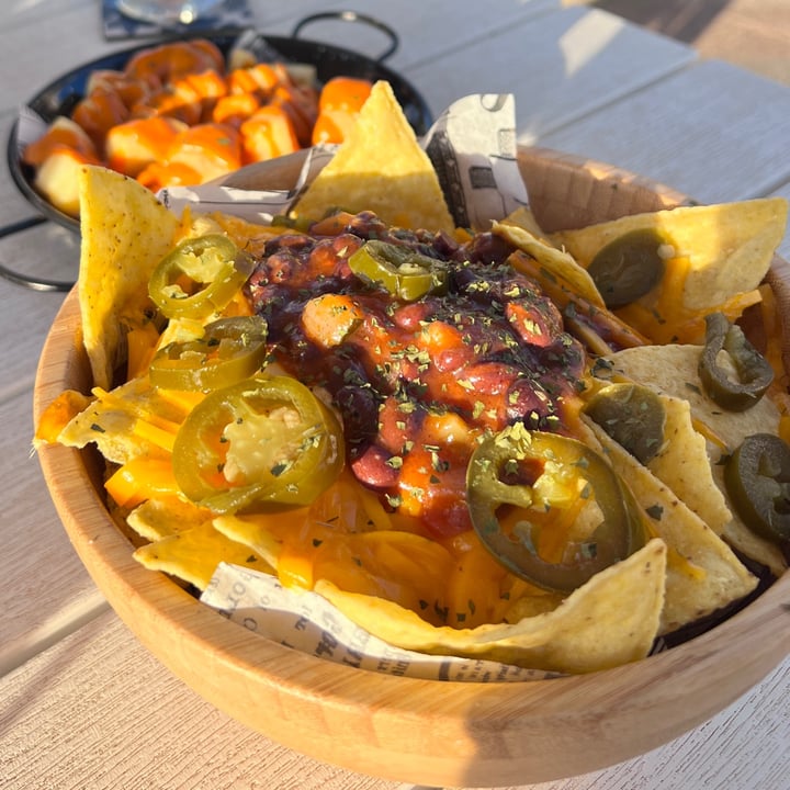 photo of Mia’s Boathouse Nachos shared by @babasway on  07 Jun 2022 - review
