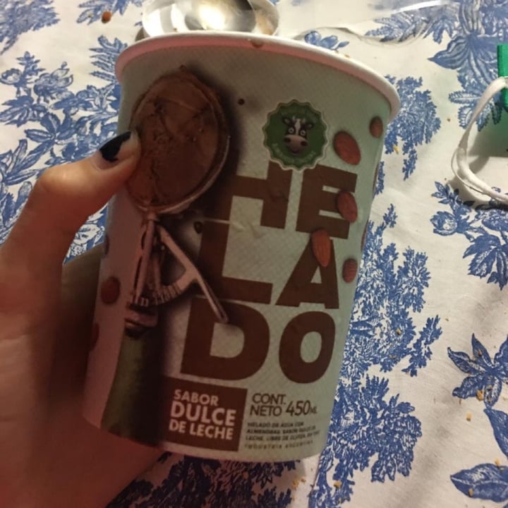 photo of Felices Las Vacas Helado de Agua sabor Dulce de Leche shared by @candelaflores on  25 Feb 2021 - review