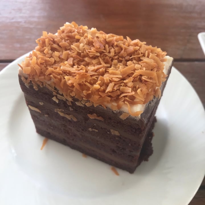 photo of Privé Keppel Moist Red Velvet Cake shared by @vanessaainsley on  14 Aug 2020 - review