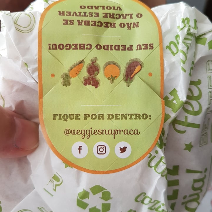 photo of Veggies na Praça Vegan Burger shared by @michelasilva on  24 Jun 2022 - review