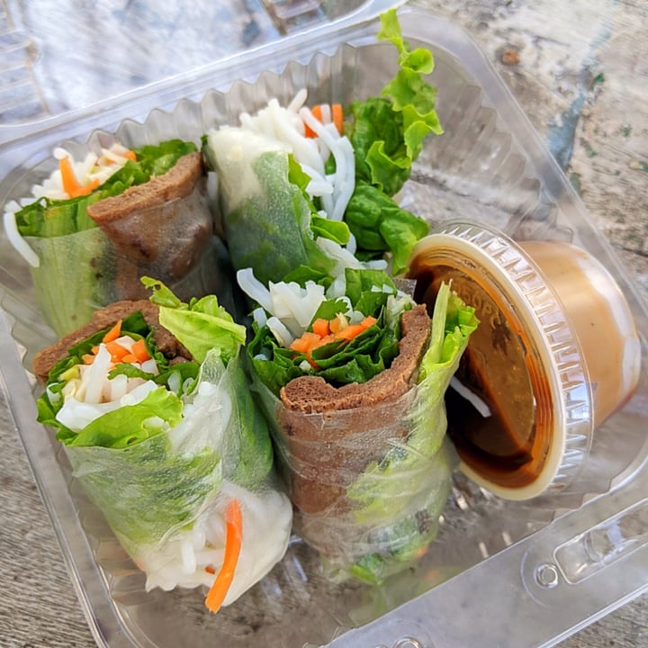 photo of Loving Hut BBQ Rolls shared by @veggieassassin on  12 Aug 2022 - review