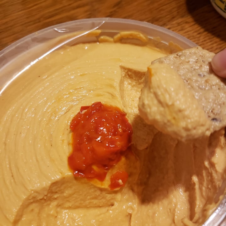 photo of Fontaine Santé Roasted Red Pepper Hummus  shared by @andro- on  19 Dec 2021 - review