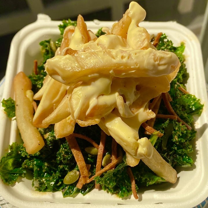 photo of Marty's V Burger Restaurant Kale salad shared by @veganfoodcrazy on  26 Sep 2020 - review