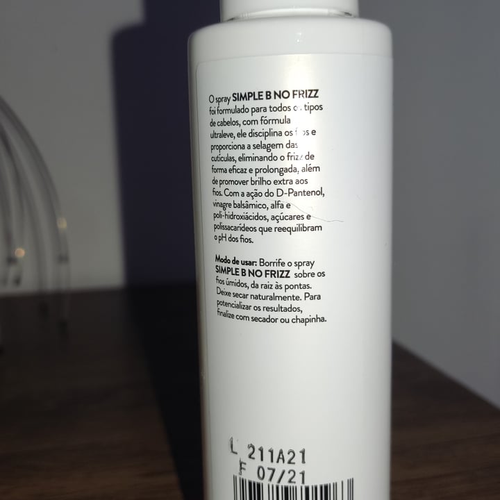 photo of Simple No Frizz shared by @renanmats on  21 Apr 2022 - review