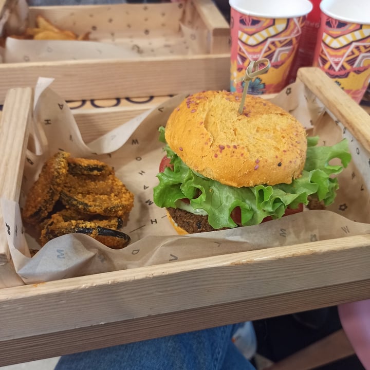 photo of Flower Burger Hercules Limited Edition shared by @smarties on  22 Oct 2022 - review