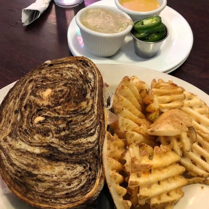 photo of Chicago Diner Radical Rueben shared by @allhess on  06 May 2020 - review