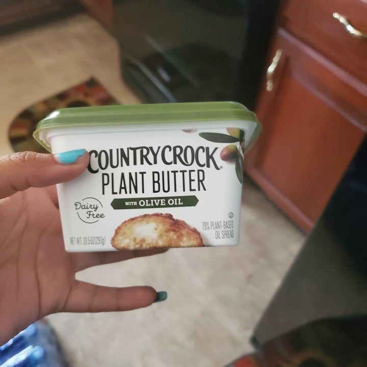 photo of CountryCrock Plant Butter with Olive Oil shared by @jmgcoolgal on  29 Jun 2022 - review