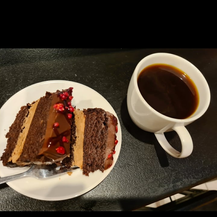 review photo of Plantitude Belgian Dark Chocolate Cake 550g shared by @rajeve on 13 Mar 2021 - review