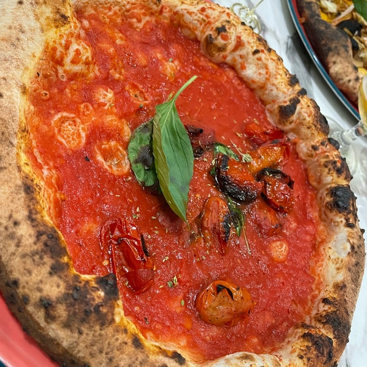 photo of Biga Milano - Pizzeria Contemporanea Pizza Marinara shared by @quandleloup on  05 Nov 2022 - review