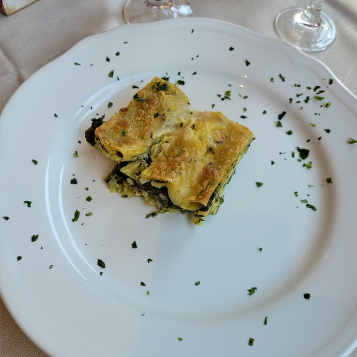 photo of Da Gennaro Lasagne Con Erbe Cotte shared by @a1ex on  18 Apr 2022 - review