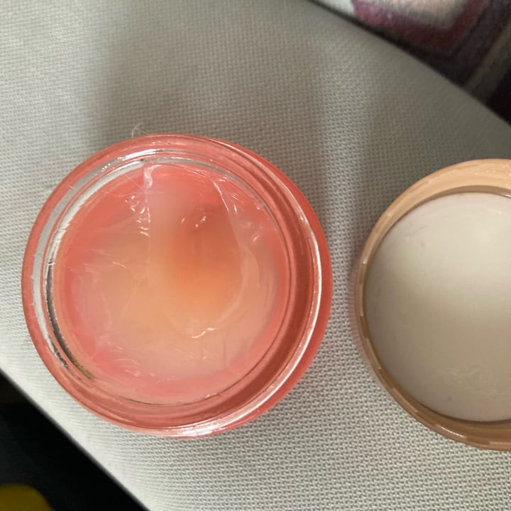 photo of Biossance Lip balm shared by @vanessinha on  07 May 2022 - review