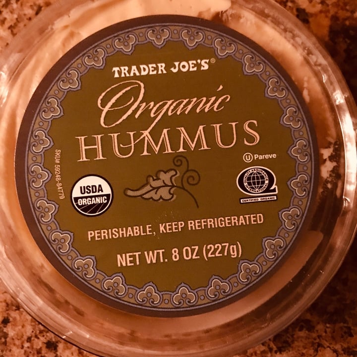 review photo of Trader Joe's Organic hummus shared by @peacefulhealer on 25 May 2021 - review