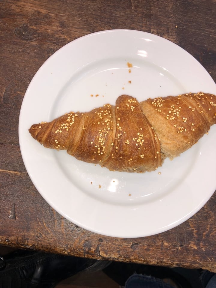 photo of Cloud Cakes Croissant shared by @shamilealdo on  06 Jan 2020 - review