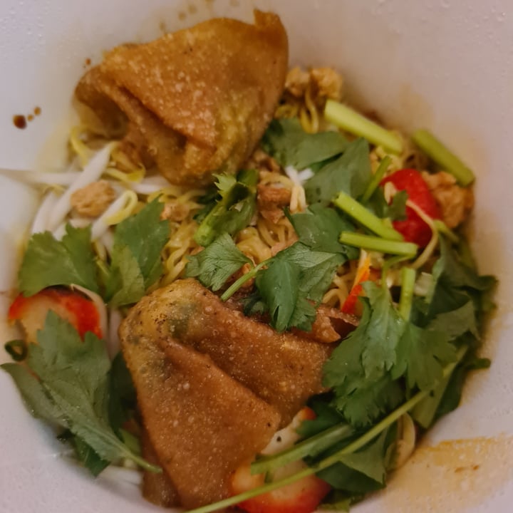 photo of Daily Green 吉祥素 Ji Xiang Signature Noodles shared by @gretchforveg on  25 Oct 2020 - review