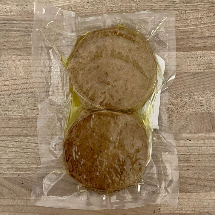 photo of Natura & Bontà Hemp burger shared by @alessiof91 on  26 Jan 2022 - review