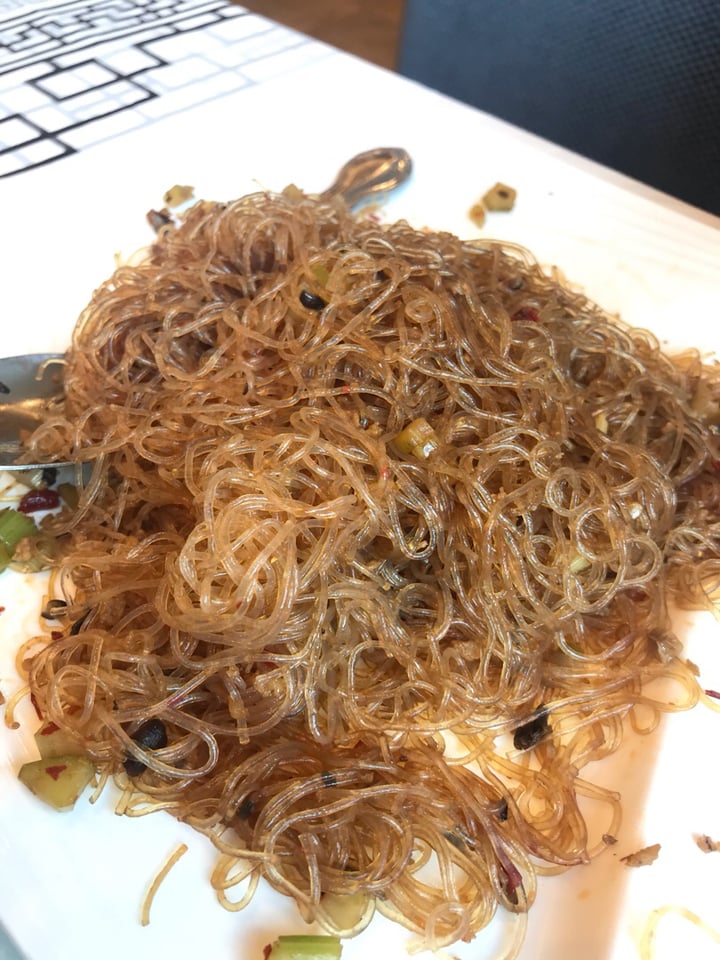 review photo of Happy Family Restaurant Beef and Broccoli shared by @lilibee on 05 Aug 2019 - review