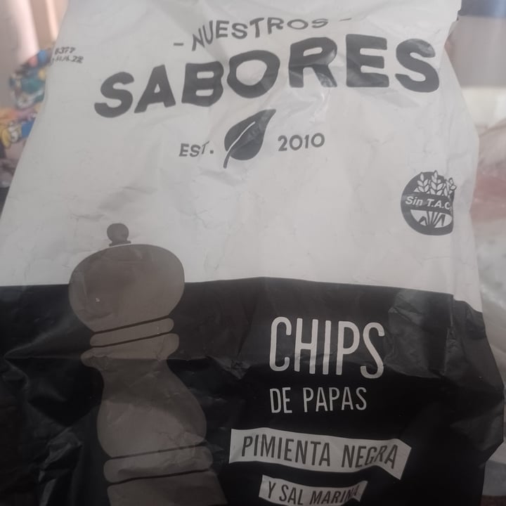 photo of Nuestros Sabores Chips De Papa Y Pimienta Negra shared by @ayizurita on  15 Nov 2022 - review