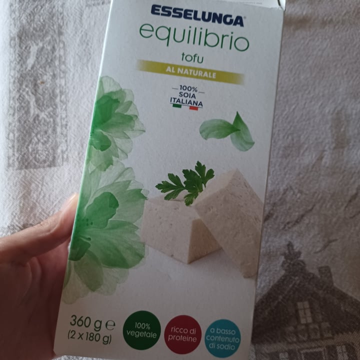 photo of Esselunga equilibrio tofu al naturale shared by @erika1998 on  16 Sep 2022 - review