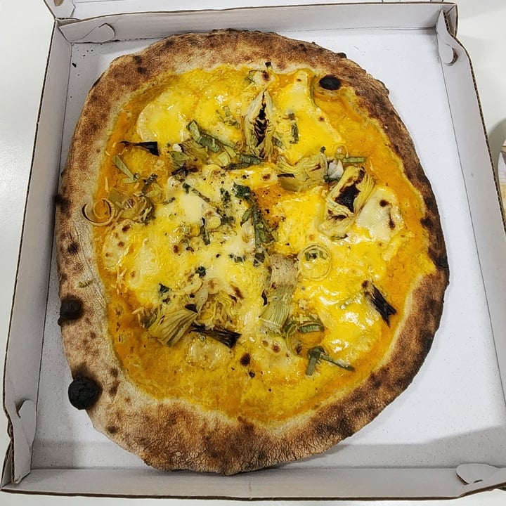 photo of Pizza Youth Vegan Alcachofra e Alho Poró shared by @patimurno on  25 Sep 2022 - review
