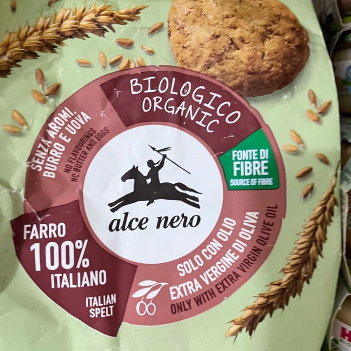 review photo of Alce Nero Biscotti avena e grano saraceno shared by @miagio91 on 10 Mar 2022 - review