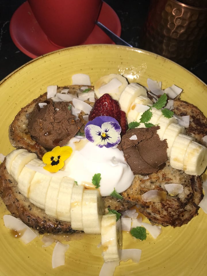 photo of Buddha Bowl Cafe Banana and coconut French toast shared by @alicrighton on  08 Jun 2019 - review