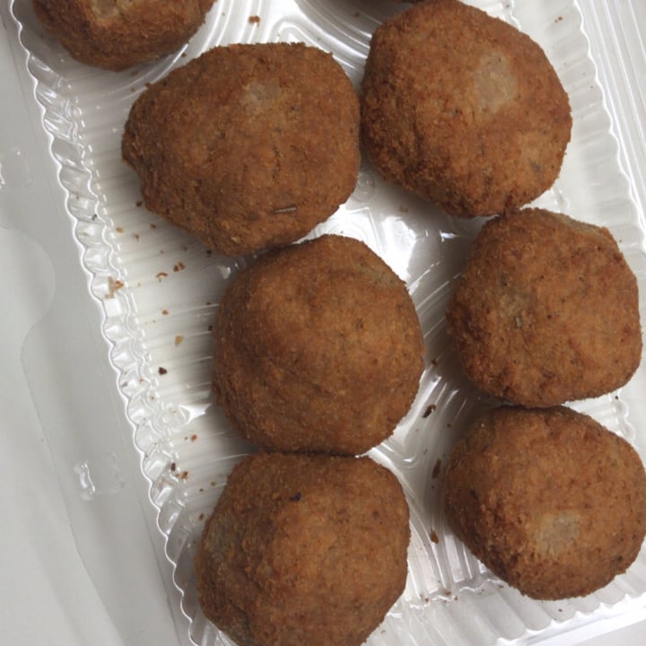 photo of Macelleria vegetariana Gagliano Polpette di soia shared by @sarabidello on  27 Nov 2021 - review