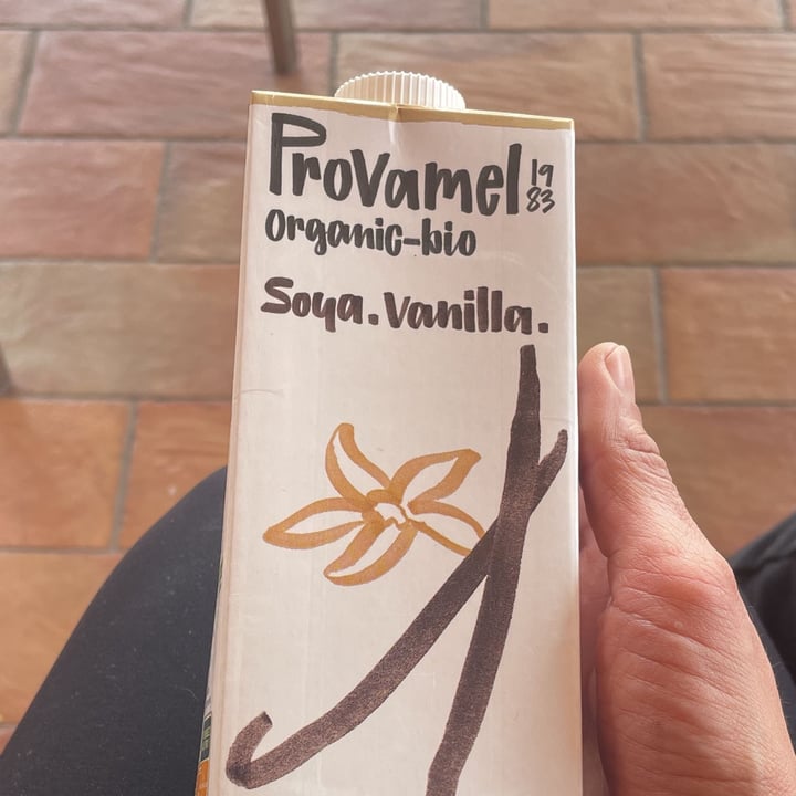 photo of Provamel Soya Vanilla shared by @sarokkia on  26 Mar 2022 - review