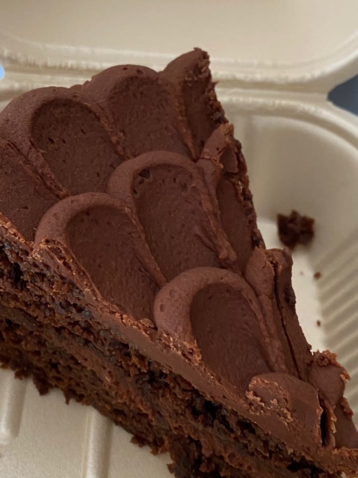 photo of Vegan Republique Pastel De Chocolate shared by @osmarrlh on  23 Mar 2020 - review