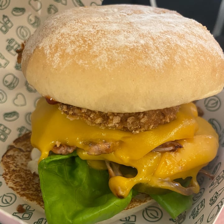 photo of Neat Burger Smash Burger shared by @sara0710 on  23 Sep 2022 - review