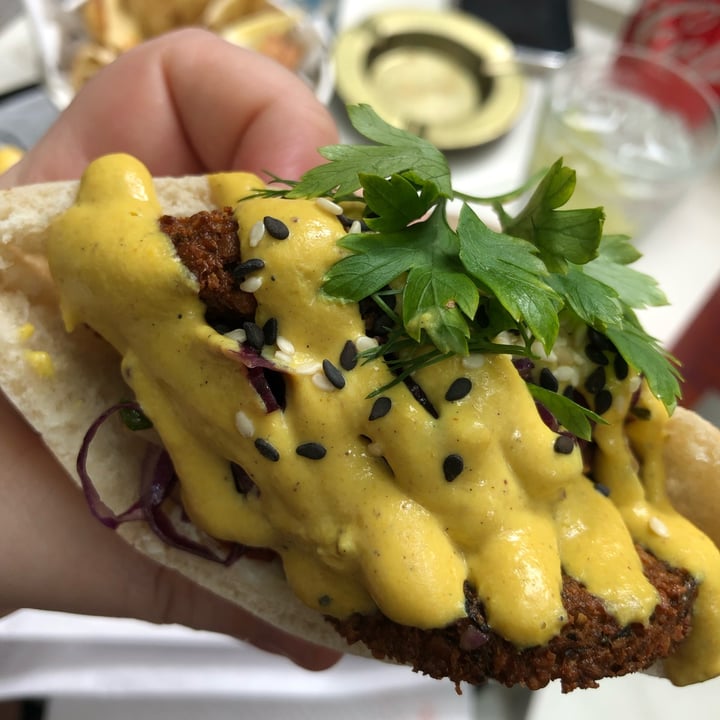 photo of Pitico Falafel sandwich shared by @amormaior on  21 Apr 2022 - review