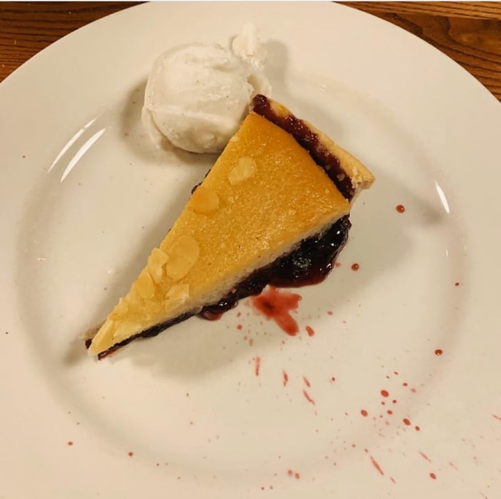 review photo of Monument Bakewell Tart shared by @apickyplanteater on 28 Dec 2019 - review