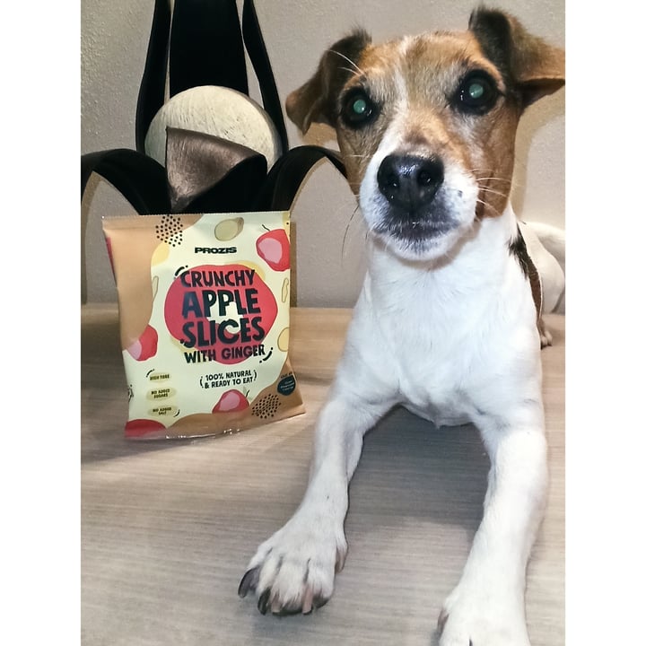 review photo of Prozis Crunchy Apple Slices with Ginger shared by @giulyzf on 02 Dec 2021 - review
