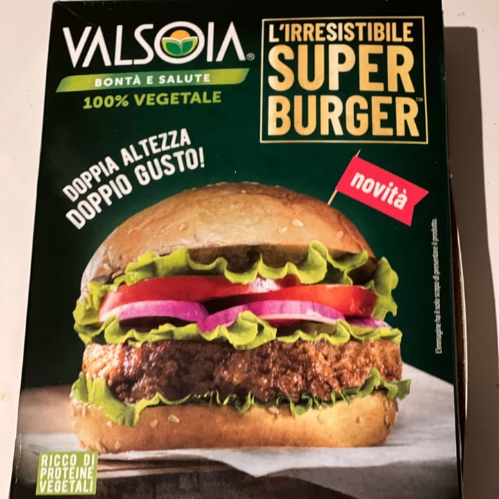 photo of Valsoia Burger vegetali shared by @costanzazappala on  09 Jan 2022 - review