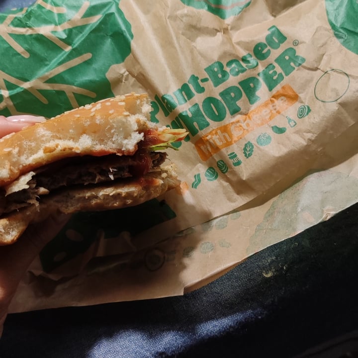 photo of Burger King Plant based burger shared by @shanti89 on  01 May 2022 - review