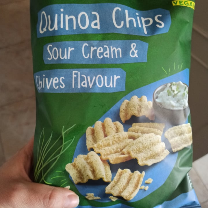 Vemondo Quinoa Chips Sour Cream & Chives Flavour Review abillion