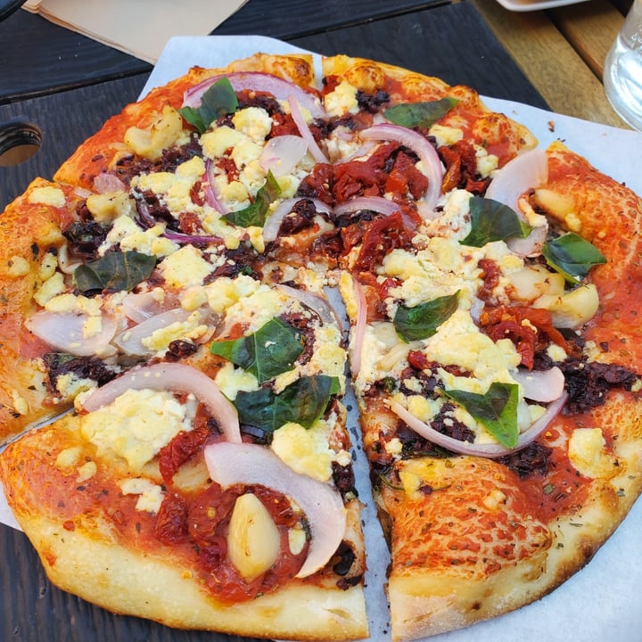 photo of Virtuous Pie Mediterranean Pizza shared by @rosiesully on  19 Jul 2021 - review