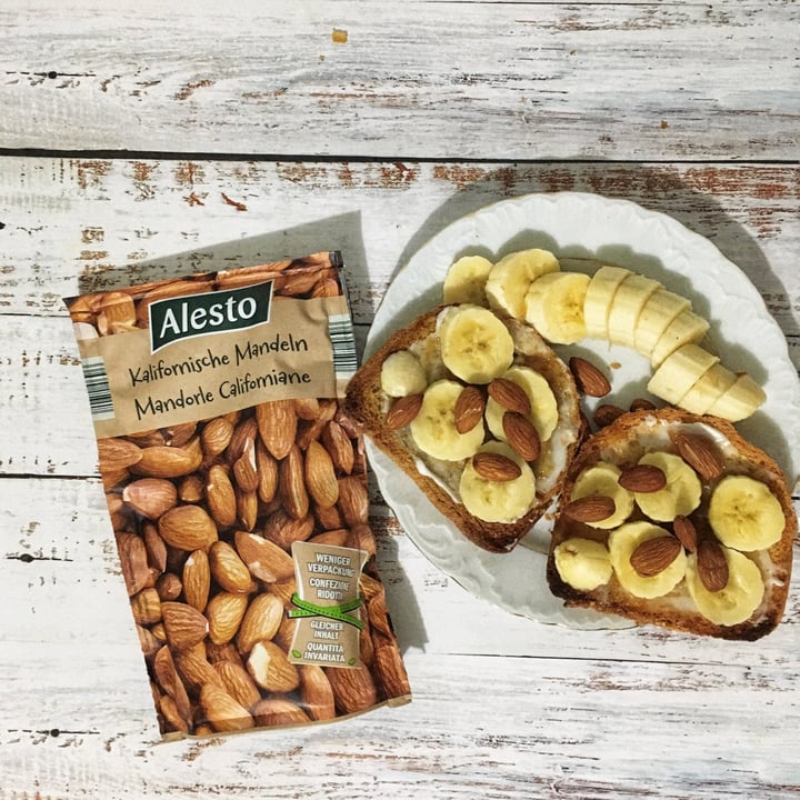 photo of Alesto Alesto Almonds shared by @theveganent on  29 Dec 2020 - review
