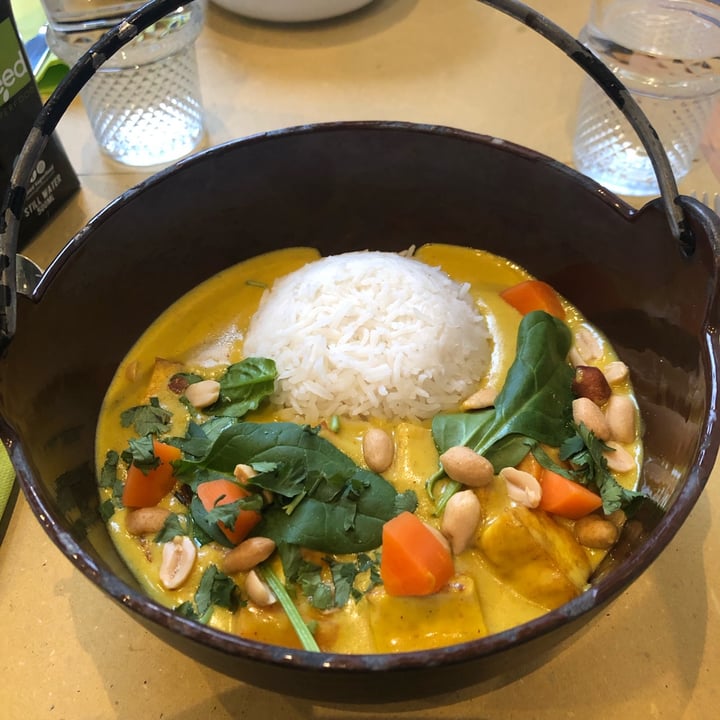 photo of Seed Superfood Pescara curry jungle con tofu shared by @emanuelalauriola on  24 Mar 2022 - review