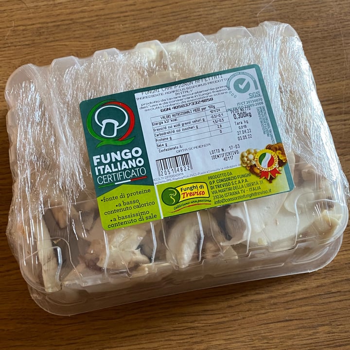 photo of Fungo Italiano Certificato Champignon affettato shared by @isabellana on  29 Apr 2022 - review