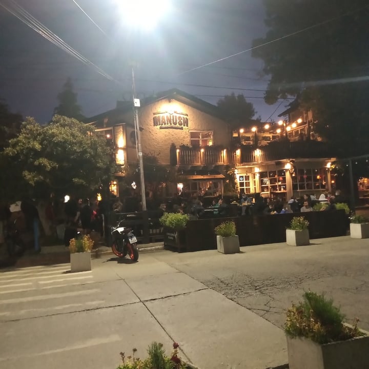 review photo of Cervecería Manush Pizza Vegana shared by @agusvicentini on 01 Feb 2022 - review