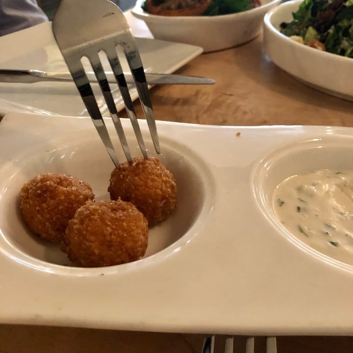 photo of Blossom on Columbus Buffalo Arancini shared by @ilovegoats on  12 May 2022 - review