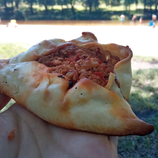Photo of the dish “Empanada Árabe”