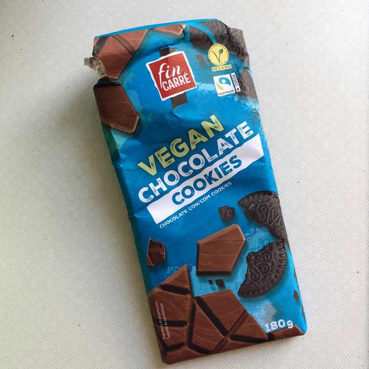 photo of Fin Carré Chocolate  vegano con cookies shared by @devaalegria on  11 Jul 2022 - review