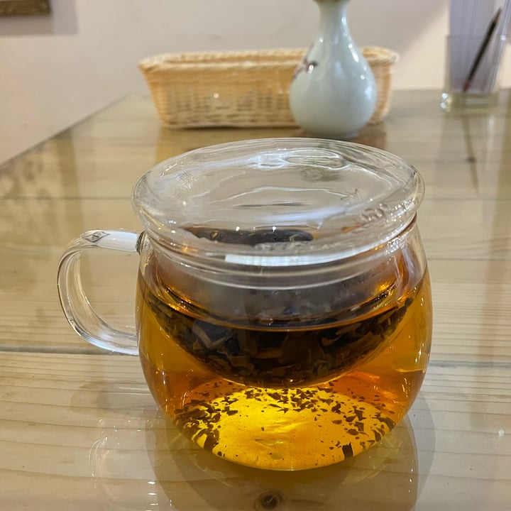 photo of Spring Tea House（春天茶馆） White peony scented tea shared by @chyehiong on  06 Apr 2022 - review