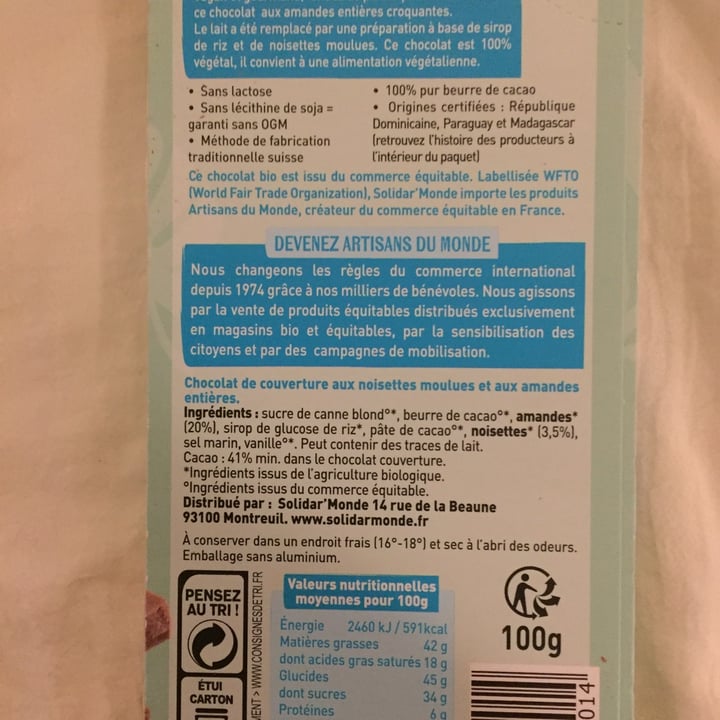 review photo of Artisans du Monde Chocolat Vegan Croquant Amandes shared by @marieblue on 11 Feb 2021 - review