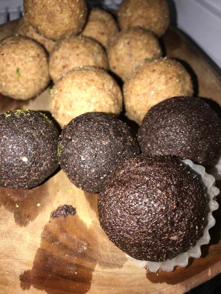 photo of Oma Jamu Sesame ball shared by @opheeeliaaa on  06 May 2019 - review