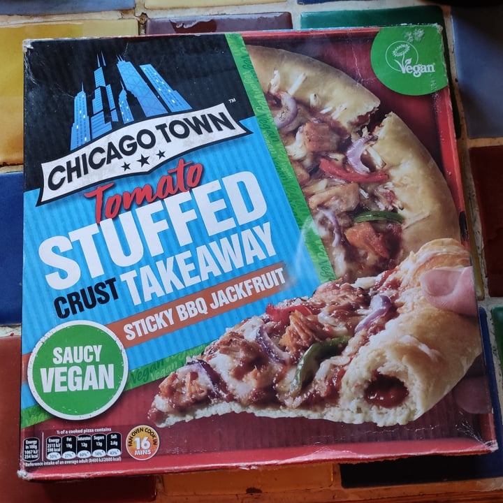 photo of Chicago Town Tomato Stuffed Crust Takeaway Sticky Bbq Jackfruit Pizza shared by @ragamuffin on  20 Dec 2020 - review